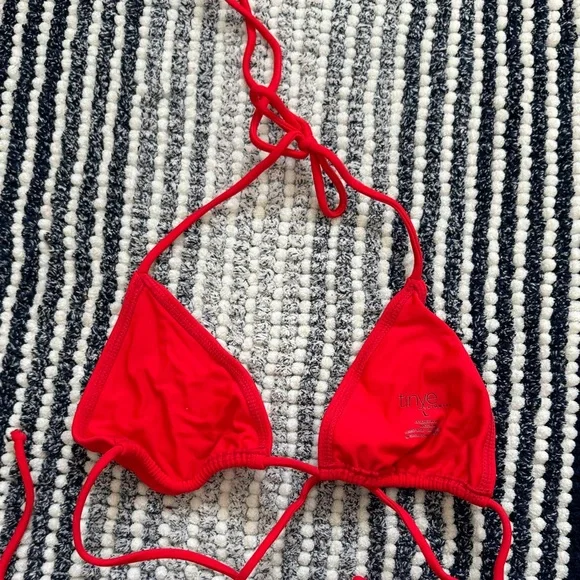 Tinye Red Bikini Set - Picture 4 of 5